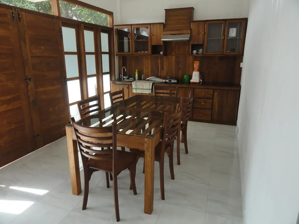 Chaya Hills Kandy Hotel 0*,